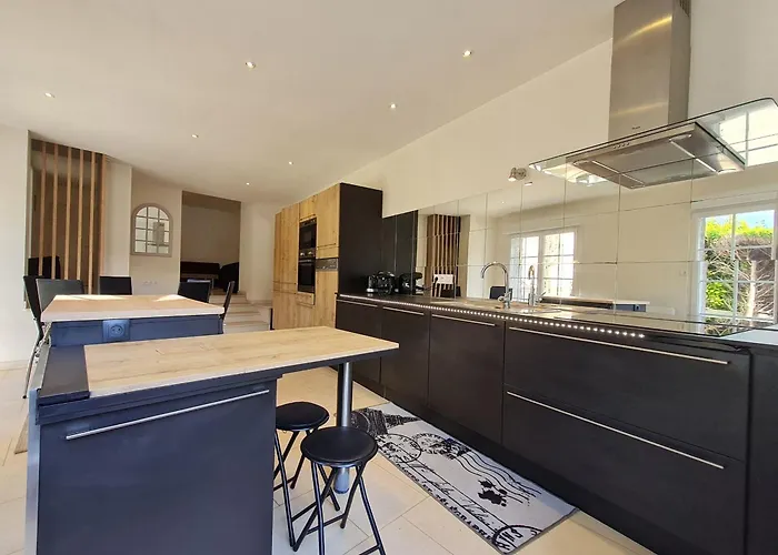 펜션 Pres De Toul Avec Parking Prive Et Terrasse - Fr-1-584-361 Blenod-les-Toul